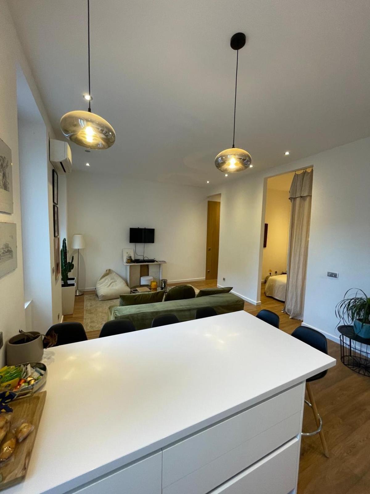 Appartement Design Sur Vauban - Clim Et Wifi Marseille Exterior photo